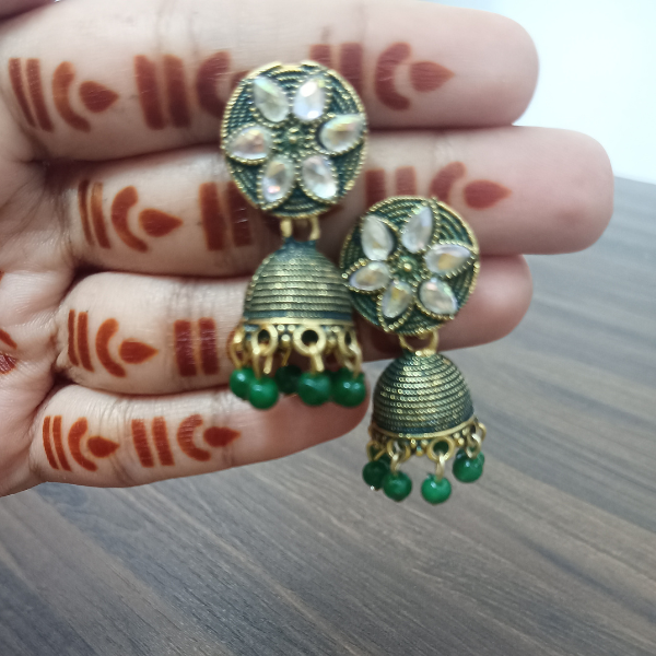 Antique Gold Jhumka Earrings – Emerald Green